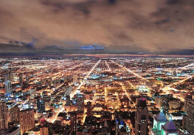 無料写真 夕暮れ時のシカゴアーバン空撮