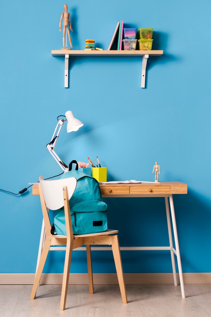 Free Photo children desk interior design