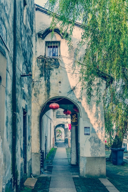 Foto gratuita elementi di porcellana muretti bianchi ponti turistici