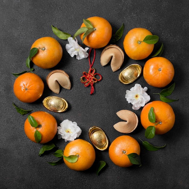 Free photo chinese new year with mandarines