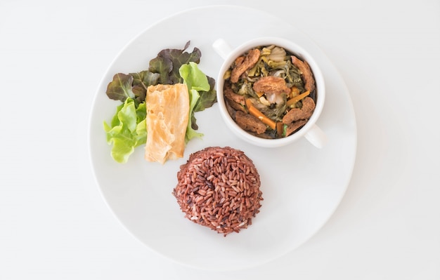 Chinese vegetable stew and tofu with berry rice