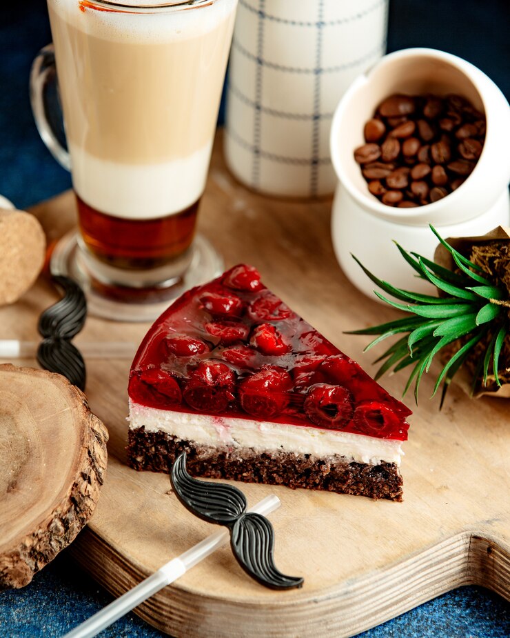 Free Photo chocolate dessert with berries and jam