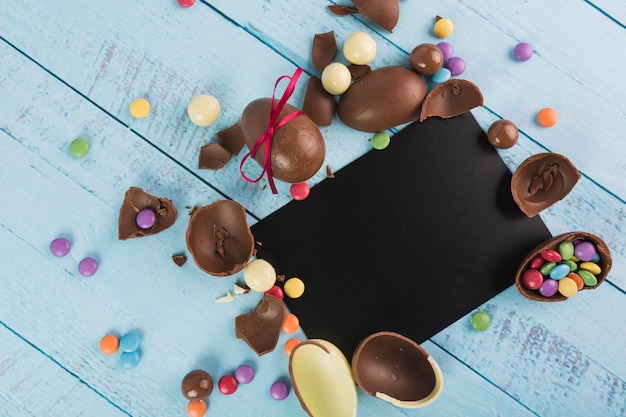 Chocolate Easter eggs and paper card