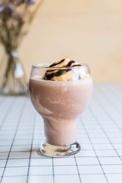 chocolate frappe with vanilla ice-cream