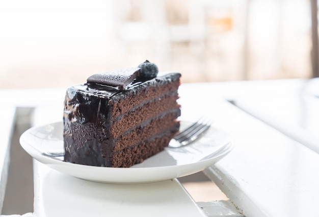 шоколадный торт-пирог