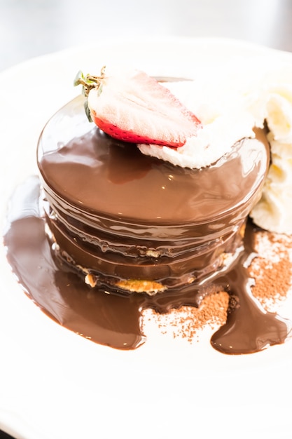 Free photo chocolate pancake