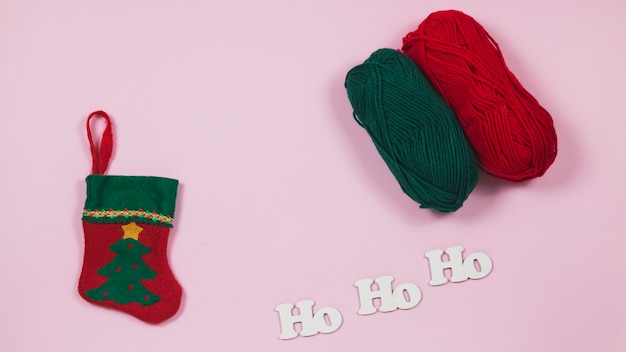 無料写真 靴下と羊毛のクリスマスの背景
