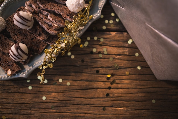 Christmas cake with golden confetti