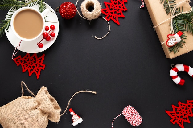 Free photo christmas decorations with hot beverage