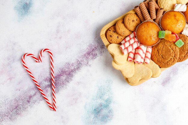 クリスマスのお菓子の盛り合わせ。