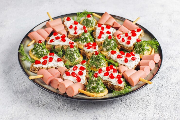 Бесплатный Фотография закуски в форме елки.