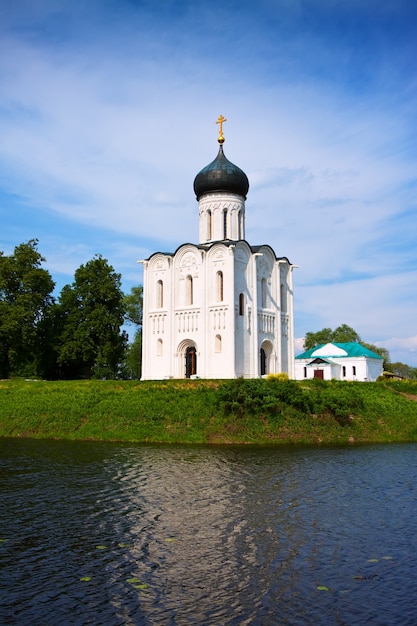 Церковь Покрова на реке Нерль