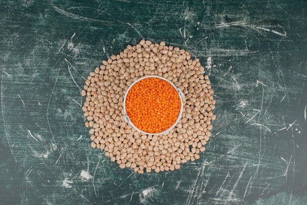 Circle of wheats on marble table .