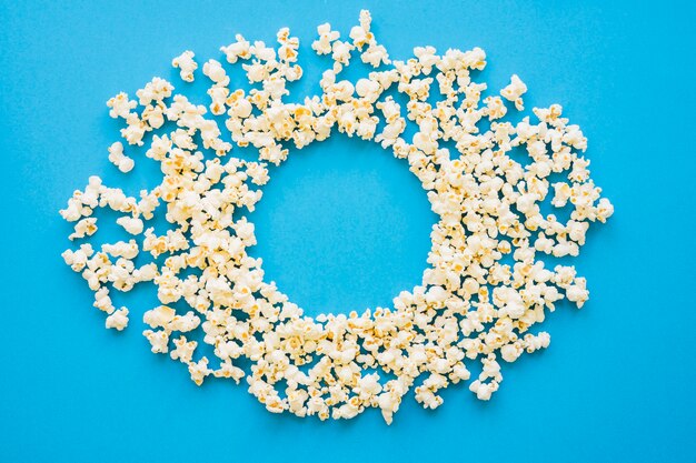 Circular popcorn composition