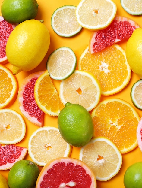 Free photo citrus fruits