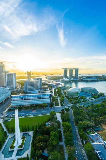 싱가포르 도시의 스카이 라인에 도시 풍경