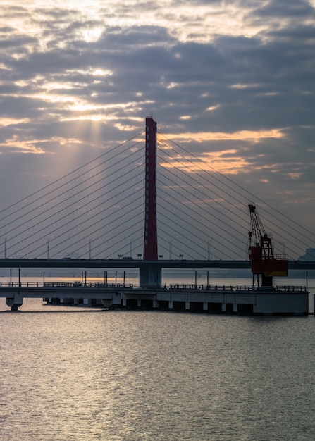 Городской пейзаж с горизонтом