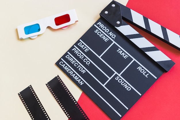 Free photo clapboard near 3d glasses