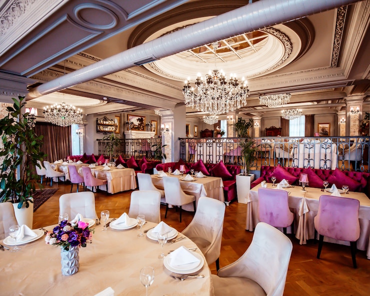 Free Photo classic luxury style restaurant with tables and chairs