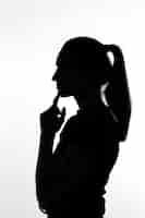 Free photo classic portrait silhouette of woman