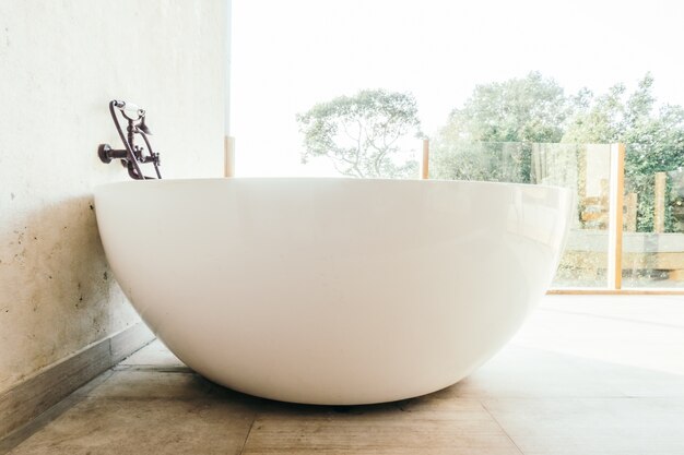 чистый новый элегантный пространство ванной