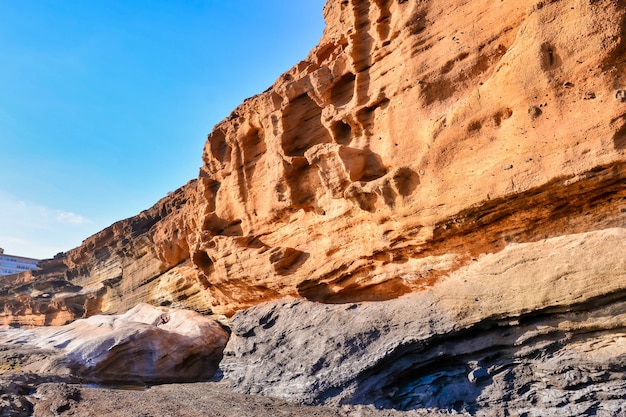 Cliffs next to each other under the sun