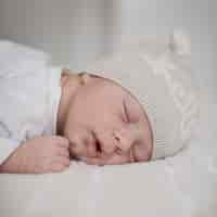 Free photo close-up adorable little boy sleeping