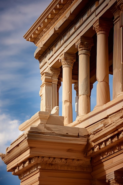 Foto gratuita prossimo piano sull'antico tempio greco