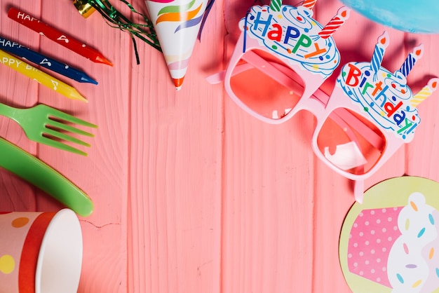 close-up birthday party supplies