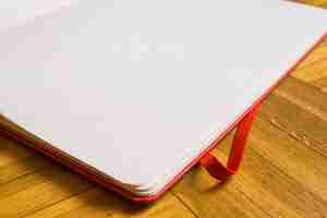 Free photo close-up of blank notepad
