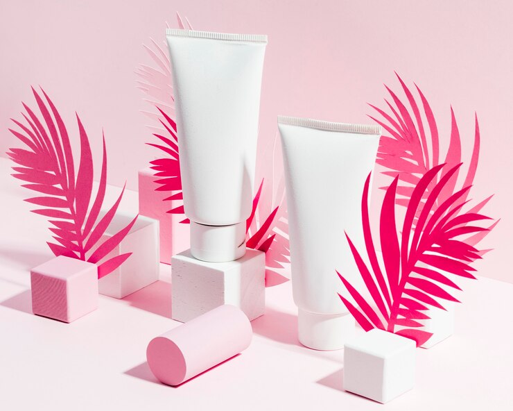 Free Photo close-up body butter recipient