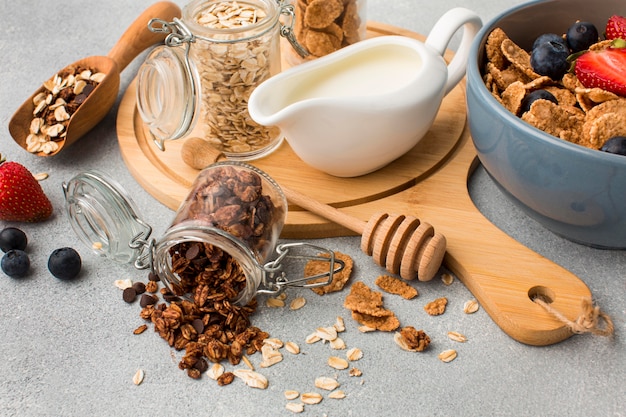 Close-up breakfast with cereals