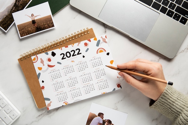 Foto gratuita primo piano sul design del calendario