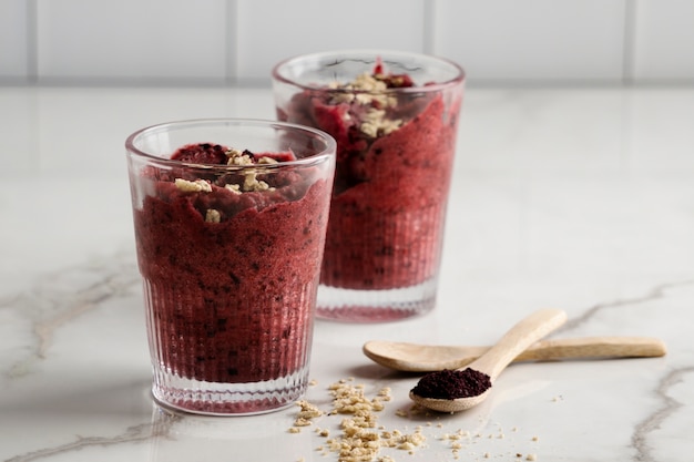 Free photo close up on delicious acai cereal bowl