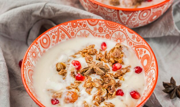 Крупным планом вкусный завтрак готовый к употреблению