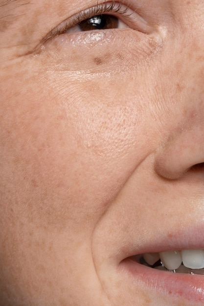 Free photo close up on face pores texture