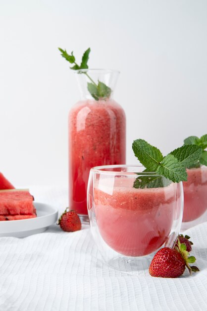 Close up on foods cocktails in tall glass