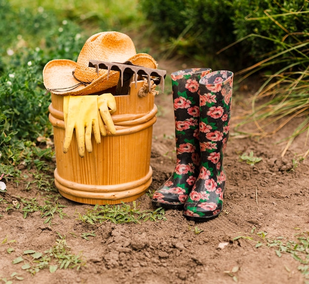 Close-up gardening accesories