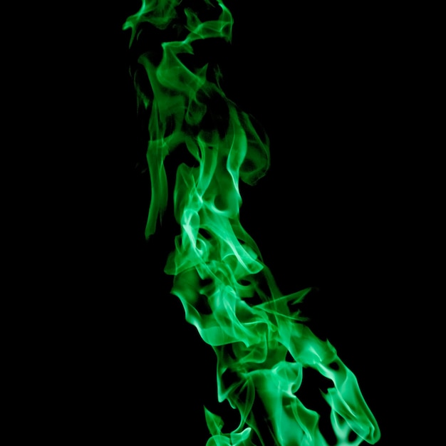 Free photo close-up green fire