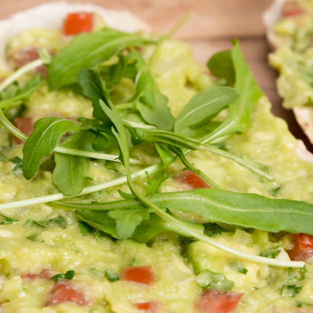 Free photo close-up guacamole