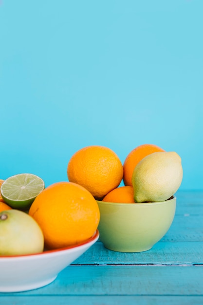 Close-up of healthy citrus fruits in bowl