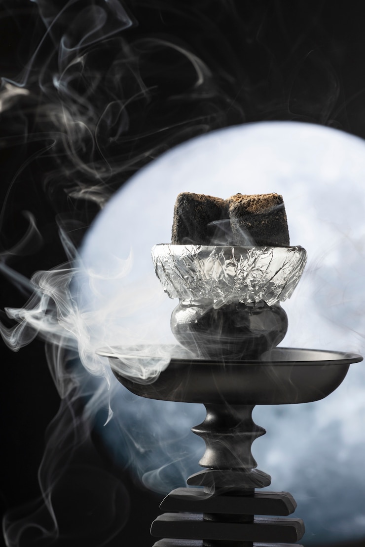 無料Photo vapingのために水ギセルをクローズアップ