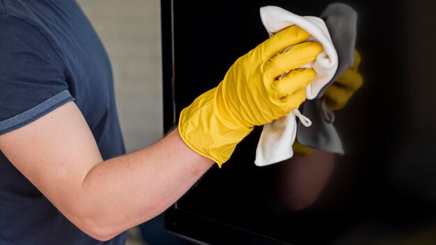 Close-up individual disinfecting equipment