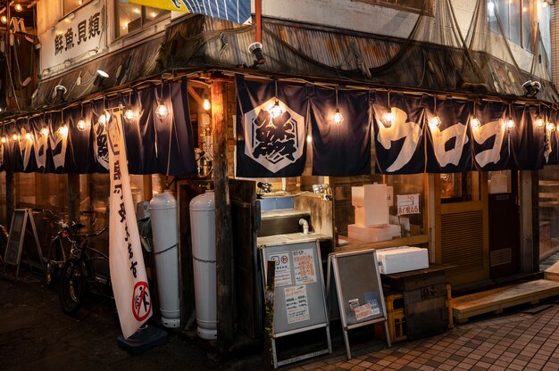 日本の屋台の食べ物屋のクローズアップ