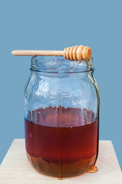 Free photo close-up jar with homemade honey