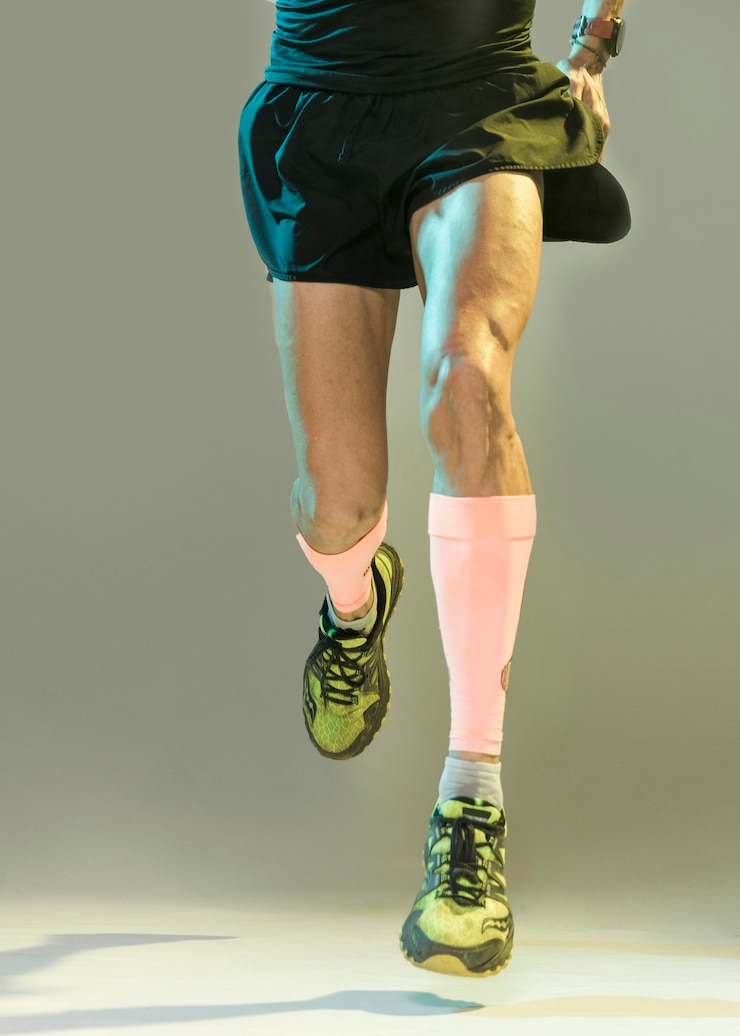 Free Photo close-up male running