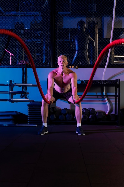 Close up on man doing crossfit workout