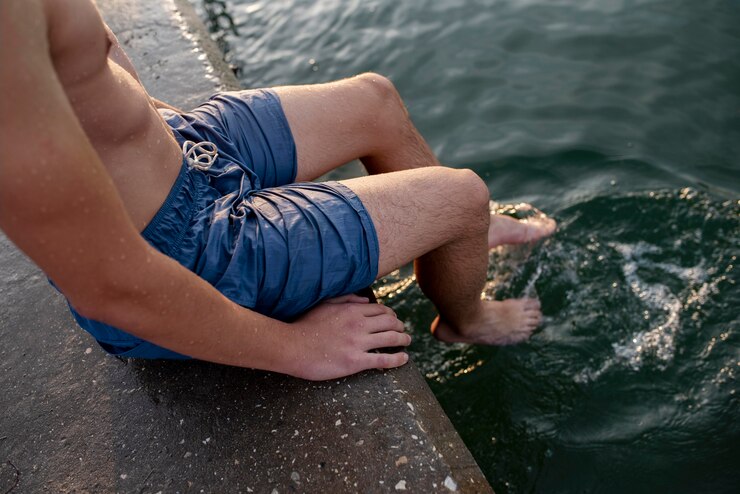 Free Photo close up man sitting outdoors