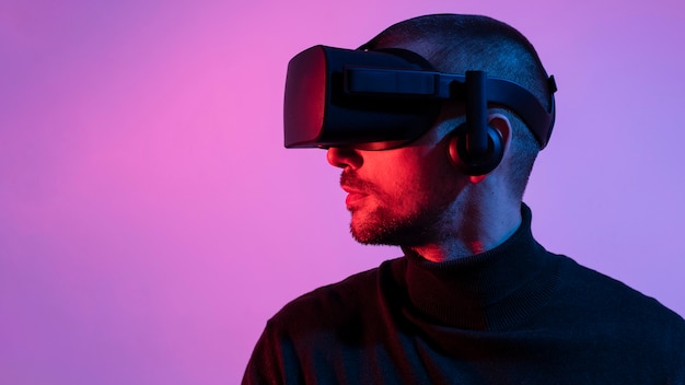 Close-up man with vr glasses