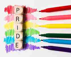 Foto gratuita indicatori di primo piano nei colori dell'arcobaleno